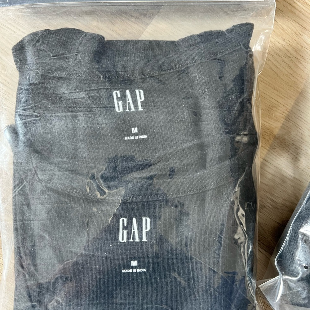 Black 2-pack men tank tops